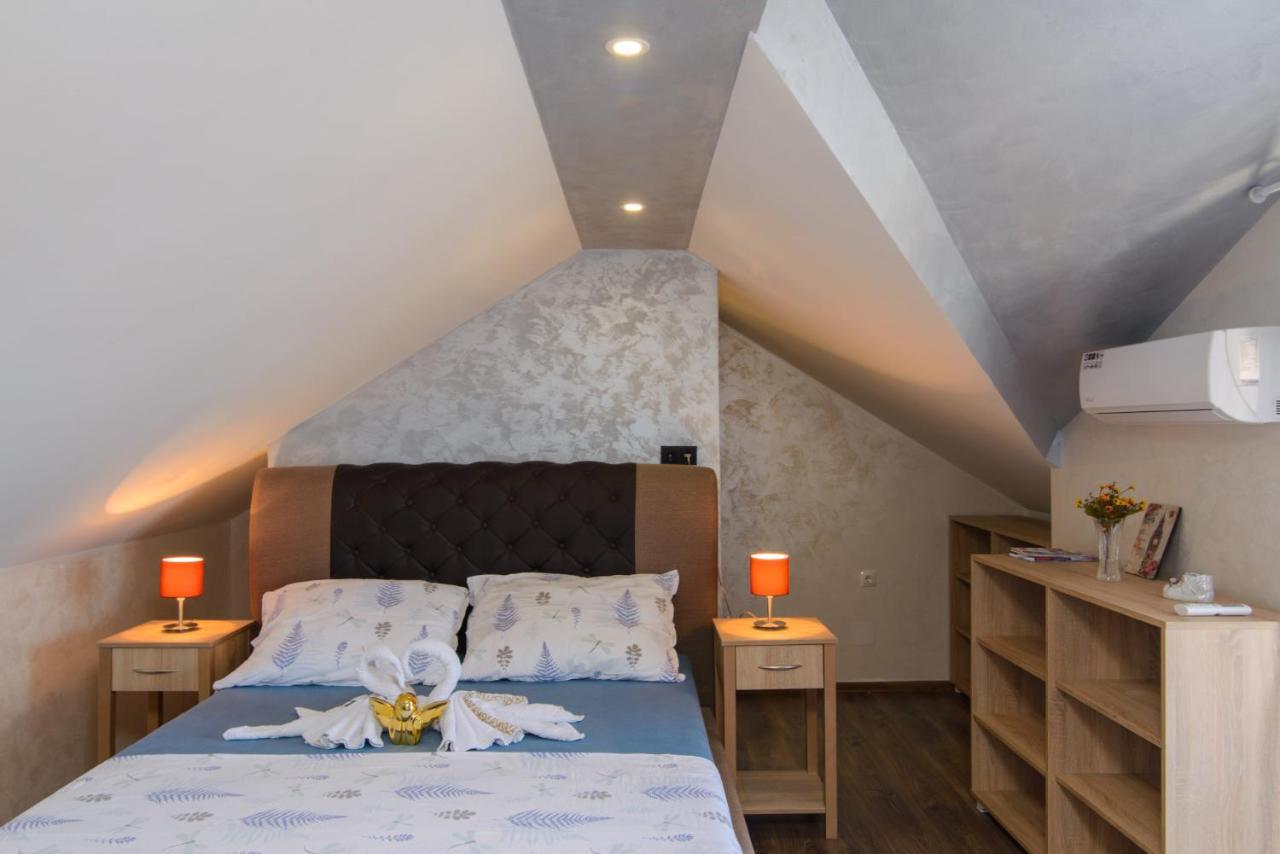 Villa Etta Ciovo Trogir Eksteriør billede